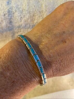 Vintage Turquoise Blue Enamel Stretch Bracelet Silver Tone Stackable Minimalist